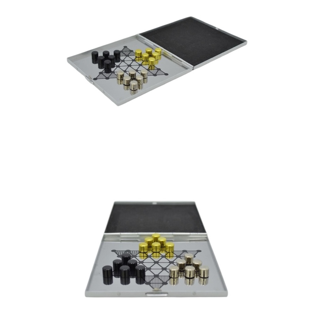 G.H. Bass & Co. Magnetic Chinese Checkers Travel Game